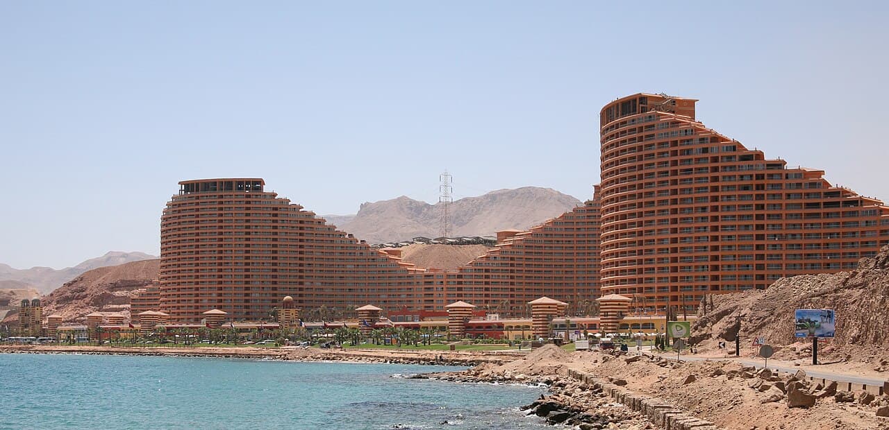العين السخنة